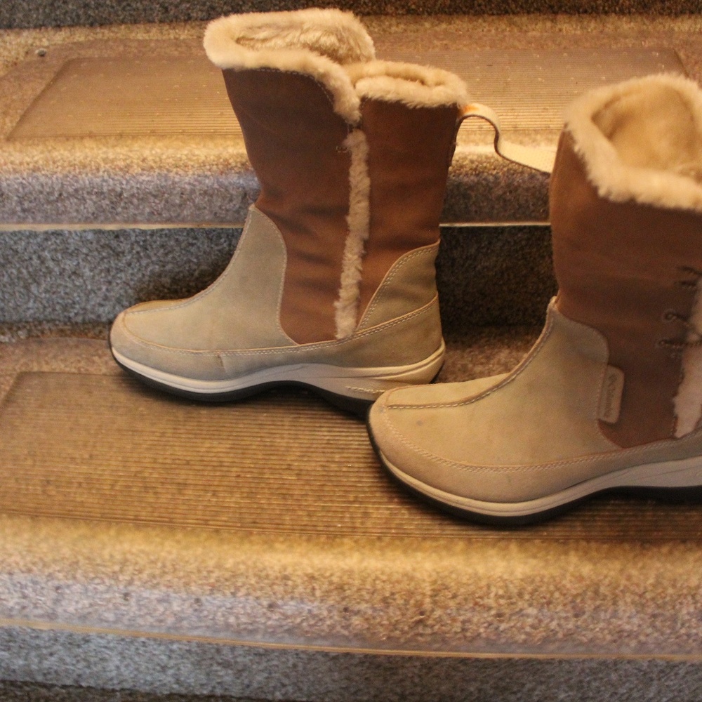 BOOTS FOR WOMAN